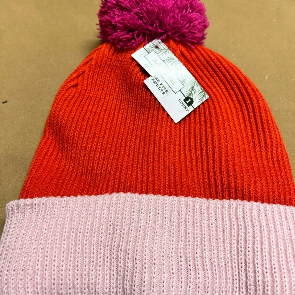 Hat & mittens